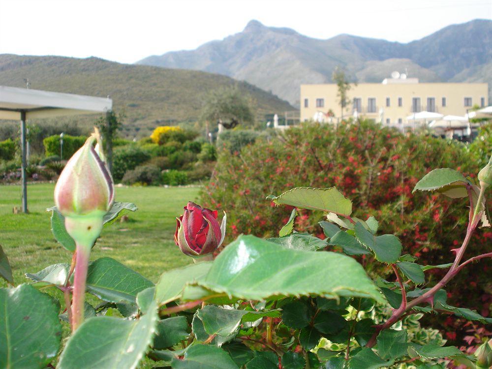 Kora Park Resort Formia Esterno foto