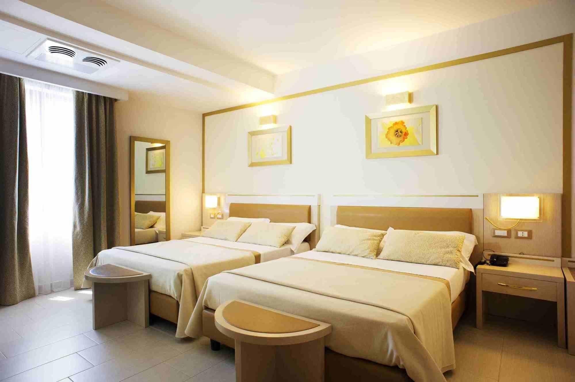 Kora Park Resort Formia Esterno foto