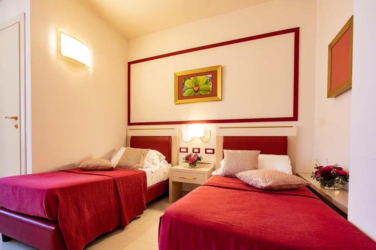 Kora Park Resort Formia Esterno foto
